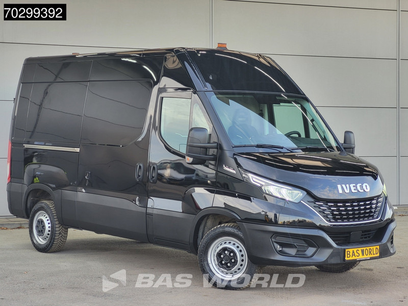 Iveco Daily 35S18 3.0L Automaat L2H2 180PK ACC LED Navi Airco 3,5t Trekgewicht Euro6 L2H2 Airco - Furgão: foto 3 Iveco Daily 35S18 3.0L Automaat L2H2 180PK ACC LED Navi Airco 3,5t Trekgewicht Euro6 L2H2 Airco - Furgão: foto 3