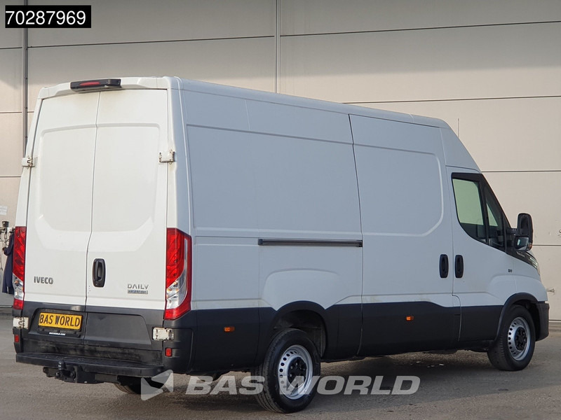 Iveco Daily 35S18 3.0L Automaat L2H2 3,5t Trekhaak 180PK LED Navi Airco Cruise Camera Euro6 L2 12m3 Airco Trekhaak Cruise control - Furgão: foto 3 Iveco Daily 35S18 3.0L Automaat L2H2 3,5t Trekhaak 180PK LED Navi Airco Cruise Camera Euro6 L2 12m3 Airco Trekhaak Cruise control - Furgão: foto 3