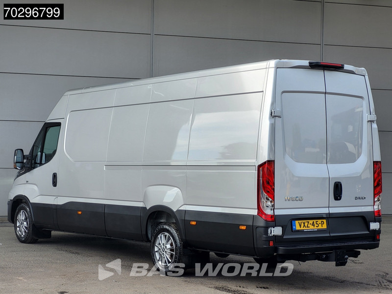 Iveco Daily 35S18 3.0L Automaat L3H2 3,5t Trekhaak 180PK LED ACC Navi Camera APK 08-2026 Euro6 L4H2 Airco Trekhaak - Furgão: foto 2 Iveco Daily 35S18 3.0L Automaat L3H2 3,5t Trekhaak 180PK LED ACC Navi Camera APK 08-2026 Euro6 L4H2 Airco Trekhaak - Furgão: foto 2