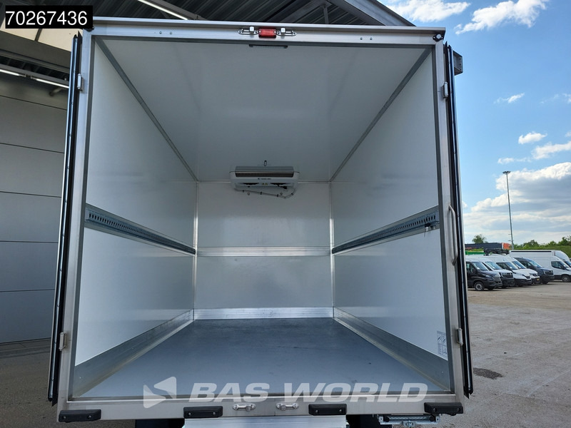 Iveco Daily 35S18 3.0L Koelwagen Thermoking C-250 LED ACC Navi Airco Koel Koeler Kühl Kühler Bakwagen Kühlkoffer 17m3 Airco - Carrinha frigorífica: foto 3 Iveco Daily 35S18 3.0L Koelwagen Thermoking C-250 LED ACC Navi Airco Koel Koeler Kühl Kühler Bakwagen Kühlkoffer 17m3 Airco - Carrinha frigorífica: foto 3