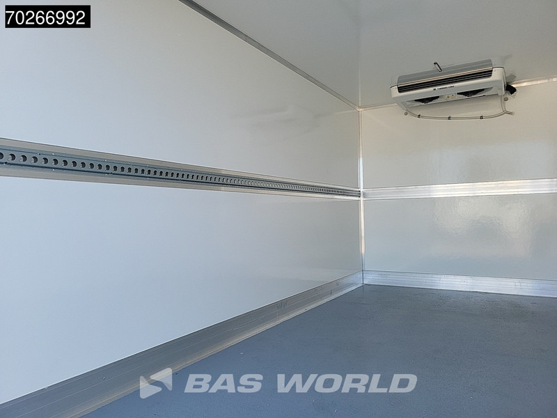 Carrinha frigorífica novo Iveco Daily 35S18 3.0L Laadklep Koelwagen Vriezer Thermoking V-200 MAX 220V stekker -18 LED Navi Airco ACC Koel Koeler Kühler Kühlwagen Kühl: foto 7