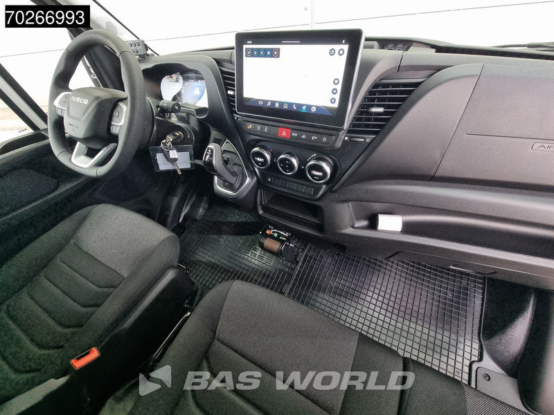 Fotografia de interior 1: Carrinha frigorífica novo Iveco Daily 35S18 3.0L Laadklep Koelwagen Vriezer Thermoking V-200 MAX 220V stekker -18 LED Navi Airco ACC Koel Koeler Kühler Kühlwagen Kühl