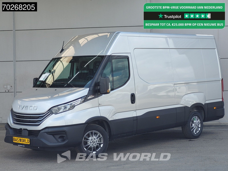 Iveco Daily 35S21 3.0L Automaat L2H2 2025model ACC LED Camera Parkeersensoren L2 3,5t Trekgewicht 12m3 Airco - Furgão: foto 1 Iveco Daily 35S21 3.0L Automaat L2H2 2025model ACC LED Camera Parkeersensoren L2 3,5t Trekgewicht 12m3 Airco - Furgão: foto 1