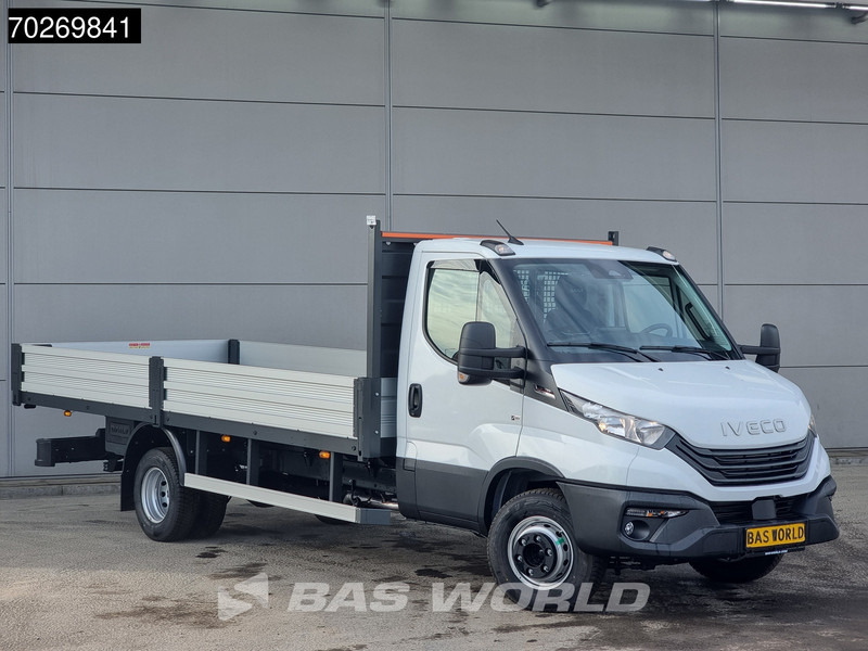 Iveco Daily 70C18 3.0L Automaat 525cm Open laadbak XXL Trekhaak ACC Navi Airco Pickup Pritsche Airco Trekhaak - Carrinha de caixa aberta: foto 3 Iveco Daily 70C18 3.0L Automaat 525cm Open laadbak XXL Trekhaak ACC Navi Airco Pickup Pritsche Airco Trekhaak - Carrinha de caixa aberta: foto 3