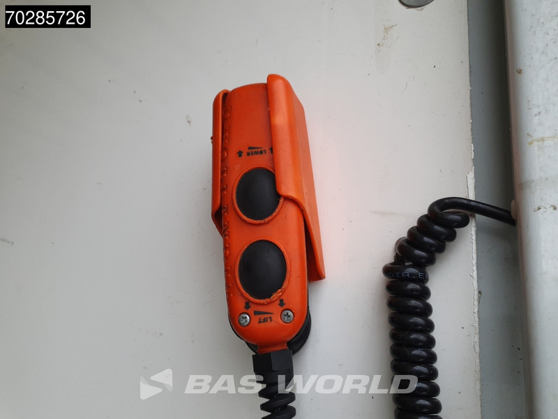 Carrinha de contentor Iveco Daily 70C18 Automaat Luchtvering Laadklep Airco Cruise Bakwagen Euro6 Meubelbak Koffer 36m3 Airco Cruise control: foto 9