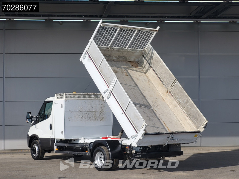 Iveco Daily 72C18 3.0L Kipper met Kist Dubbellucht 3,5t Trekhaak Airco Cruise Euro6 Tipper Benne Kieper Airco Trekhaak Cruise control - Carrinha basculante: foto 2 Iveco Daily 72C18 3.0L Kipper met Kist Dubbellucht 3,5t Trekhaak Airco Cruise Euro6 Tipper Benne Kieper Airco Trekhaak Cruise control - Carrinha basculante: foto 2