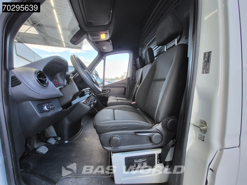 Furgão compacto Mercedes-Benz Sprinter 311 CDI L2H2 Airco Cruise MBUX CarPlay Euro6 L2 12m3 Airco Cruise control: foto 8 Furgão compacto Mercedes-Benz Sprinter 311 CDI L2H2 Airco Cruise MBUX CarPlay Euro6 L2 12m3 Airco Cruise control: foto 8