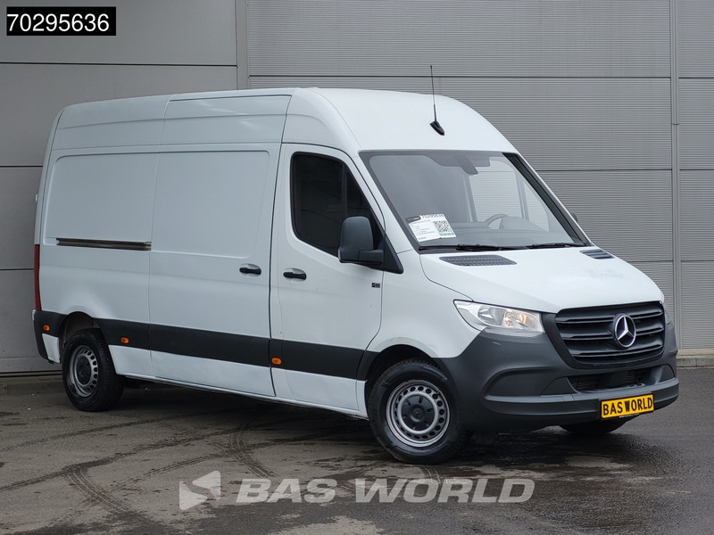Mercedes-Benz Sprinter 311 CDI L2H2 Airco Cruise MBUX CarPlay Euro6 L2 12m3 Airco Cruise control - Furgão compacto: foto 3 Mercedes-Benz Sprinter 311 CDI L2H2 Airco Cruise MBUX CarPlay Euro6 L2 12m3 Airco Cruise control - Furgão compacto: foto 3