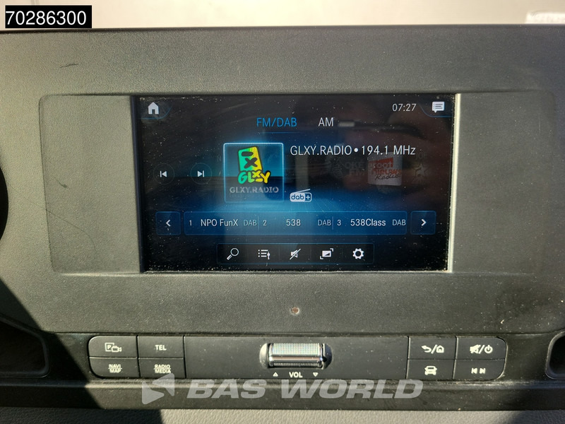 Furgão Mercedes-Benz Sprinter 315 CDI Automaat L3H2 Navi Airco Cruise Camera MBUX Carplay Euro6 L3 15m3 Airco Cruise control: foto 13