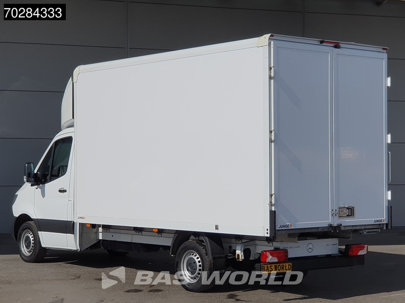 Mercedes-Benz Sprinter 317 CDI Automaat Bakwagen Achterdeuren Airco Camera Euro6 Meubelbak Koffer 21m3 Airco - Carrinha de contentor: foto 2 Mercedes-Benz Sprinter 317 CDI Automaat Bakwagen Achterdeuren Airco Camera Euro6 Meubelbak Koffer 21m3 Airco - Carrinha de contentor: foto 2