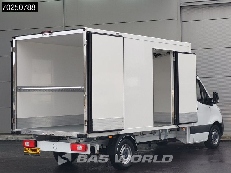 Mercedes-Benz Sprinter 317 CDI Koelwagen Automaat Zijdeur 2025-Model Thermo King V-300max 230v-Stekker 170PK Airco Cruise MBUX CarPlay Euro6 Koel Koele - Carrinha frigorífica: foto 5 Mercedes-Benz Sprinter 317 CDI Koelwagen Automaat Zijdeur 2025-Model Thermo King V-300max 230v-Stekker 170PK Airco Cruise MBUX CarPlay Euro6 Koel Koele - Carrinha frigorífica: foto 5