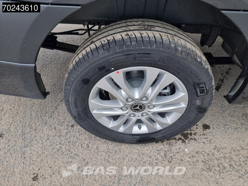 Furgão novo Mercedes-Benz Sprinter 319 CDI Automaat L2H2 2025model ACC LED Navi Camera Velgen 11m3 Airco: foto 8 Furgão novo Mercedes-Benz Sprinter 319 CDI Automaat L2H2 2025model ACC LED Navi Camera Velgen 11m3 Airco: foto 8