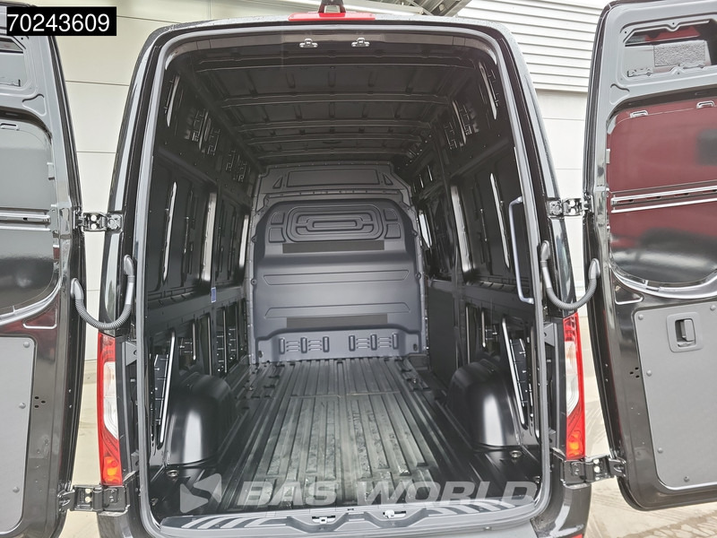 Mercedes-Benz Sprinter 319 CDI Automaat L2H2 Black Edition 2025model ACC LED Navi Camera Velgen 10m3 Airco - Furgão: foto 2 Mercedes-Benz Sprinter 319 CDI Automaat L2H2 Black Edition 2025model ACC LED Navi Camera Velgen 10m3 Airco - Furgão: foto 2