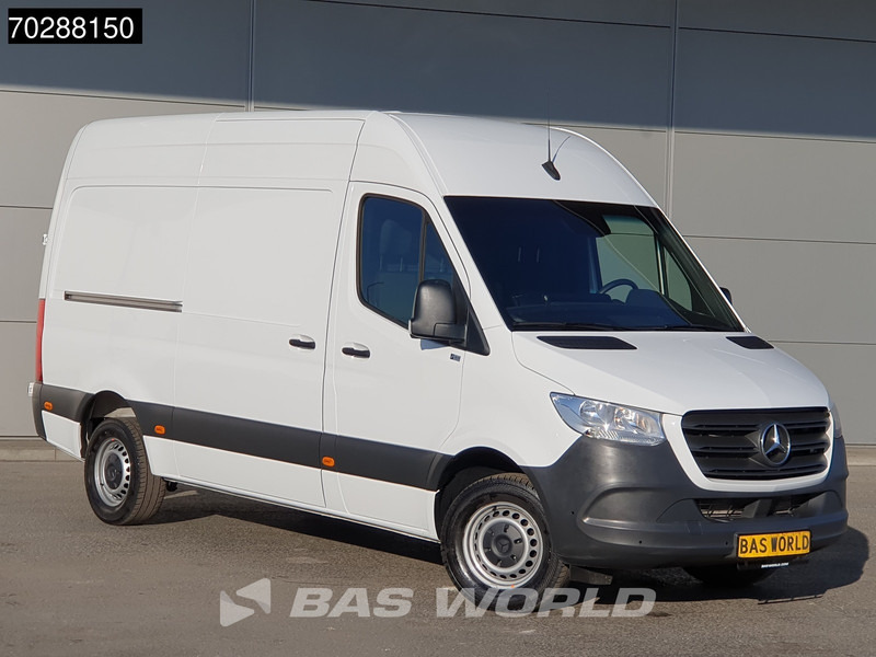 Mercedes-Benz Sprinter 319 CDI Automaat L2H2 Trekhaak Airco MBUX CarPlay Parkeersensoren Euro6 L2 12m3 Airco Trekhaak - Furgão: foto 5 Mercedes-Benz Sprinter 319 CDI Automaat L2H2 Trekhaak Airco MBUX CarPlay Parkeersensoren Euro6 L2 12m3 Airco Trekhaak - Furgão: foto 5