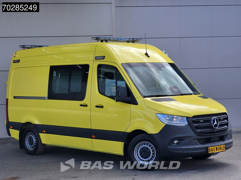 Mercedes-Benz Sprinter 319 CDI Automaat Nieuw! Complete Ambulance Ziekenwagen Rettungswagen Krankenwagen 11m3 Airco Cruise control - Ambulância: foto 5 Mercedes-Benz Sprinter 319 CDI Automaat Nieuw! Complete Ambulance Ziekenwagen Rettungswagen Krankenwagen 11m3 Airco Cruise control - Ambulância: foto 5