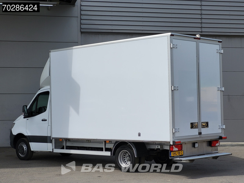 Mercedes-Benz Sprinter 514 CDI Automaat Bakwagen Dubbellucht Achterdeuren Navi Airco Cruise Carplay MBUX Euro6 Meubelbak Koffer 23m3 Airco Cruise contr - Carrinha de contentor: foto 2 Mercedes-Benz Sprinter 514 CDI Automaat Bakwagen Dubbellucht Achterdeuren Navi Airco Cruise Carplay MBUX Euro6 Meubelbak Koffer 23m3 Airco Cruise contr - Carrinha de contentor: foto 2