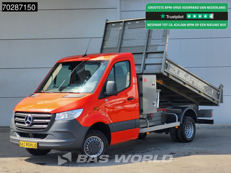 Mercedes-Benz Sprinter 514 CDI Kipper met Kist Dubbellucht 3,5t Trekhaak Airco Cruise Euro6 Tipper Benne Kieper 2m3 Airco Trekhaak Cruise control - Carrinha basculante: foto 1 Mercedes-Benz Sprinter 514 CDI Kipper met Kist Dubbellucht 3,5t Trekhaak Airco Cruise Euro6 Tipper Benne Kieper 2m3 Airco Trekhaak Cruise control - Carrinha basculante: foto 1
