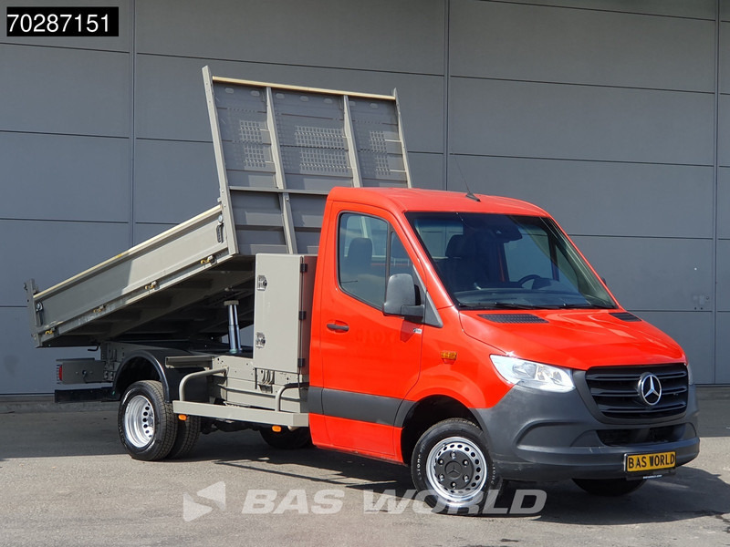 Mercedes-Benz Sprinter 514 CDI Kipper met Kist Dubbellucht 3,5t Trekhaak Airco Cruise Euro6 Tipper Benne Kieper 2m3 Airco Trekhaak Cruise control - Carrinha basculante: foto 3 Mercedes-Benz Sprinter 514 CDI Kipper met Kist Dubbellucht 3,5t Trekhaak Airco Cruise Euro6 Tipper Benne Kieper 2m3 Airco Trekhaak Cruise control - Carrinha basculante: foto 3