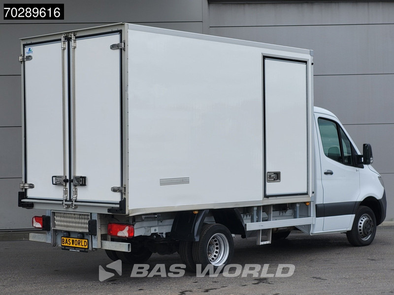 Mercedes-Benz Sprinter 515 CDI Koelwagen Dubbellucht Zijdeur Thermo King 230v-Stekker Airco Cruise MBUX CarPlay Euro6 Koel Koeler Kühl Kühler Kühlwagen - Carrinha frigorífica: foto 5 Mercedes-Benz Sprinter 515 CDI Koelwagen Dubbellucht Zijdeur Thermo King 230v-Stekker Airco Cruise MBUX CarPlay Euro6 Koel Koeler Kühl Kühler Kühlwagen - Carrinha frigorífica: foto 5
