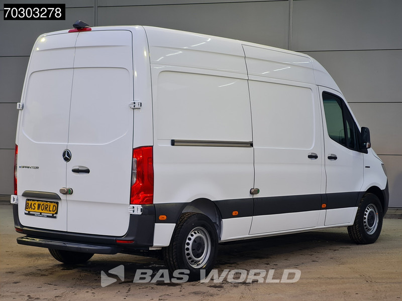 Mercedes-Benz eSprinter 312 NIEUW! L2H2 100% Elektrisch 55kWh 168km WLTP Airco Camera Airco - Furgão, Carrinha elétrica: foto 5 Mercedes-Benz eSprinter 312 NIEUW! L2H2 100% Elektrisch 55kWh 168km WLTP Airco Camera Airco - Furgão, Carrinha elétrica: foto 5
