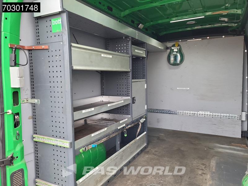 Furgão Renault Master 170pk L2H2 170PK Trekhaak Airco Cruise Camera Werkplaatsinrichting APK 03-2026 Euro6 L2 Airco Trekhaak Cruise control: foto 8