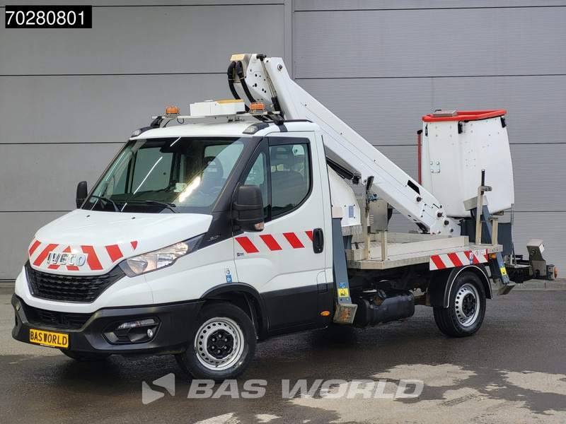 Iveco Daily 35S14 Hoogwerker 14meter werkhoogte 4xGestempeld 292 Arbeidsuren Airco Cruise Euro6 Hubarbeitsbühne France Elevateur 1Personen A - Veículo comercial: foto 2 Iveco Daily 35S14 Hoogwerker 14meter werkhoogte 4xGestempeld 292 Arbeidsuren Airco Cruise Euro6 Hubarbeitsbühne France Elevateur 1Personen A - Veículo comercial: foto 2