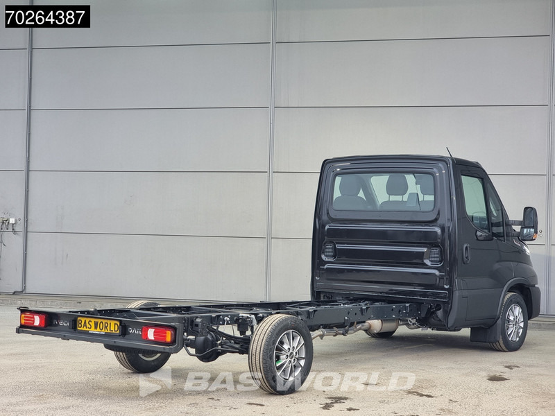 Iveco Daily 35S18 Automaat 410WB Chassis Cabine LED Navi ACC Camera Fahrgestell Airco - Veículo comercial: foto 5 Iveco Daily 35S18 Automaat 410WB Chassis Cabine LED Navi ACC Camera Fahrgestell Airco - Veículo comercial: foto 5