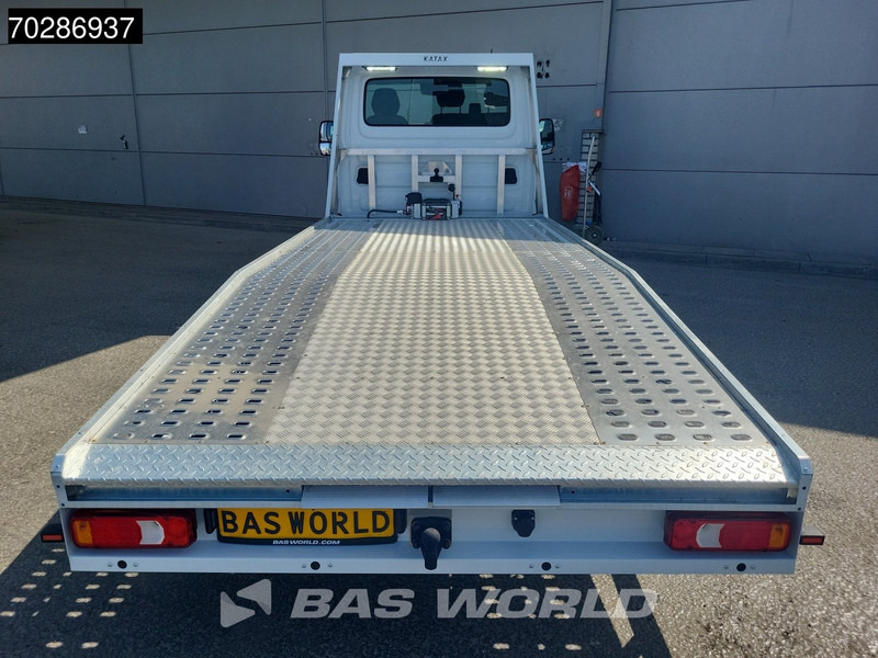 Iveco Daily 35S18 Automaat Autotransporter 3,5t Trekhaak Navi Airco LED ACC Euro6 Oprijwagen Cartransporter Trekhaak - Veículo comercial: foto 3 Iveco Daily 35S18 Automaat Autotransporter 3,5t Trekhaak Navi Airco LED ACC Euro6 Oprijwagen Cartransporter Trekhaak - Veículo comercial: foto 3