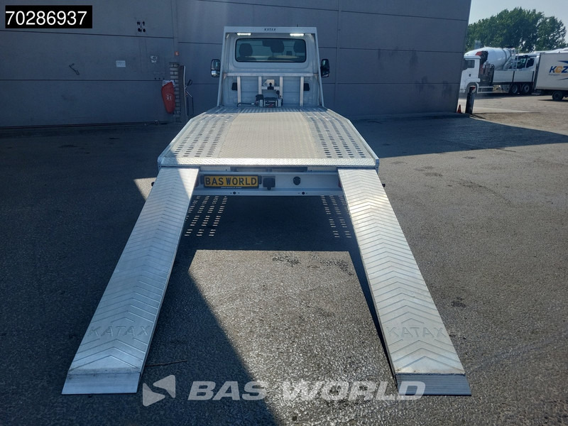 Iveco Daily 35S18 Automaat Autotransporter 3,5t Trekhaak Navi Airco LED ACC Euro6 Oprijwagen Cartransporter Trekhaak - Veículo comercial: foto 5 Iveco Daily 35S18 Automaat Autotransporter 3,5t Trekhaak Navi Airco LED ACC Euro6 Oprijwagen Cartransporter Trekhaak - Veículo comercial: foto 5