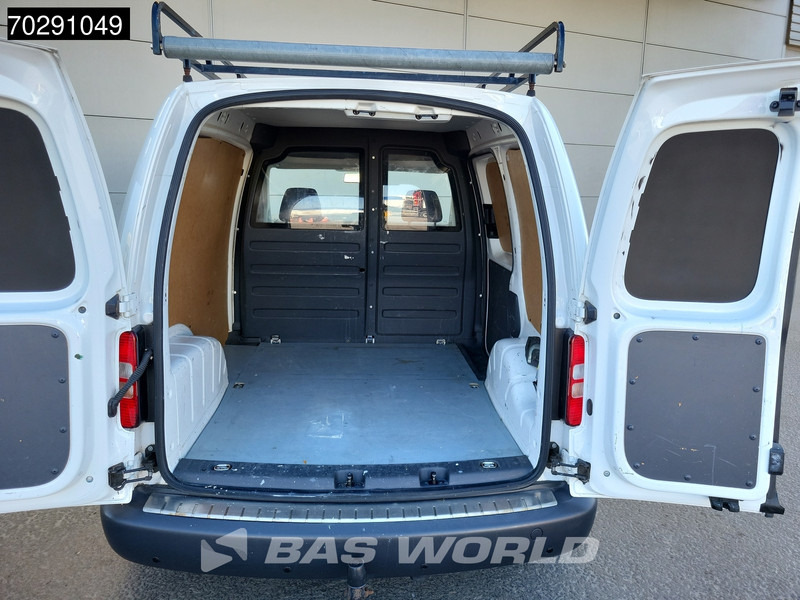 Volkswagen 1.6 TDI Automaat L1H1 Imperiaal Trekhaak Airco Cruise Velgen 3m3 Airco Trekhaak Cruise control - Furgão compacto: foto 3 Volkswagen 1.6 TDI Automaat L1H1 Imperiaal Trekhaak Airco Cruise Velgen 3m3 Airco Trekhaak Cruise control - Furgão compacto: foto 3