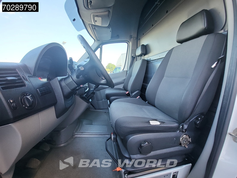 Furgão compacto Volkswagen Crafter 109pk D'Hollandia Laadklep L3H3 Airco Cruise L2H2 11m3 Airco Cruise control: foto 9