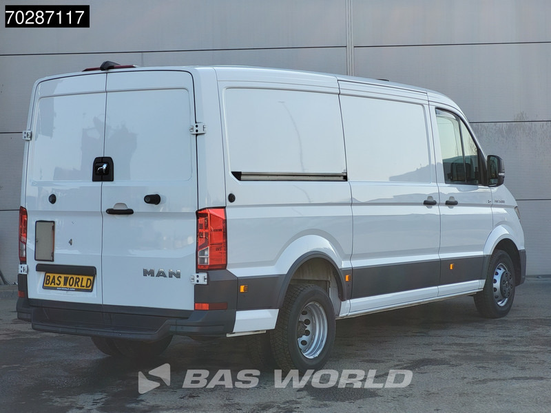 Volkswagen Crafter 177pk Automaat L3H2 180PK Dubbellucht 3t Trekgewicht Navi Camera Parkeersensoren Airco Cruise L2H1 Airco Cruise control - Furgão: foto 5 Volkswagen Crafter 177pk Automaat L3H2 180PK Dubbellucht 3t Trekgewicht Navi Camera Parkeersensoren Airco Cruise L2H1 Airco Cruise control - Furgão: foto 5
