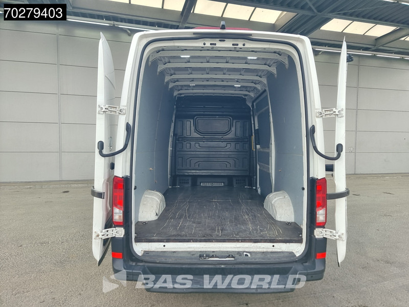Volkswagen E-Crafter 136pk Elektrisch Automaat L3H3 115 WLTP 36kWh LED Airco Cruise Camera Parkeersensoren L2H2 11m3 Airco Cruise control - Furgão, Carrinha elétrica: foto 3 Volkswagen E-Crafter 136pk Elektrisch Automaat L3H3 115 WLTP 36kWh LED Airco Cruise Camera Parkeersensoren L2H2 11m3 Airco Cruise control - Furgão, Carrinha elétrica: foto 3