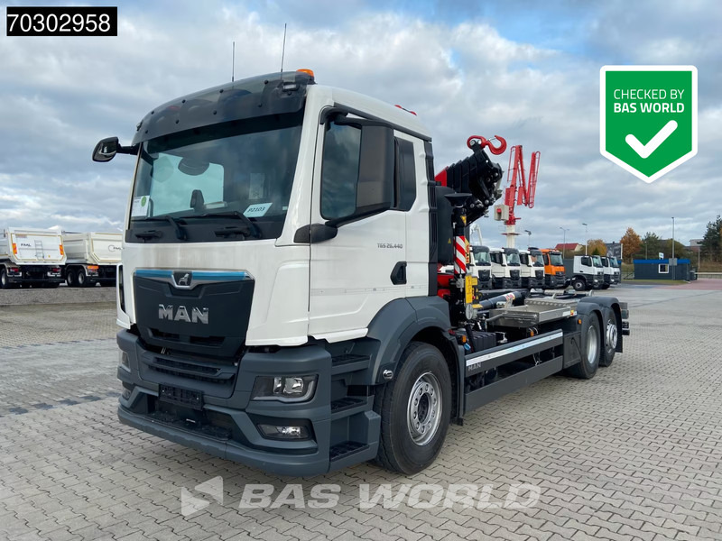 MAN TGS 26.440 6X2 NEW! Fassi 235A Crane Hyva 20-57-S Lift+ Steering Axle Euro 6 - Camião polibenne, Camião grua: foto 1 MAN TGS 26.440 6X2 NEW! Fassi 235A Crane Hyva 20-57-S Lift+ Steering Axle Euro 6 - Camião polibenne, Camião grua: foto 1