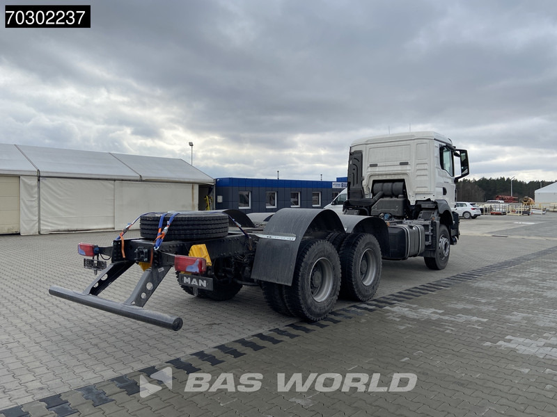 MAN TGS 33.400 6X4 NEW 6x4 chassis Big-Axle Manual Airco EURO 2 - Camião chassi: foto 5 MAN TGS 33.400 6X4 NEW 6x4 chassis Big-Axle Manual Airco EURO 2 - Camião chassi: foto 5