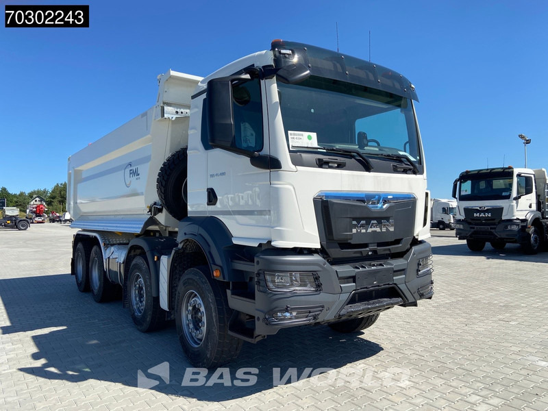 MAN TGS 41.400 8X4 NEW! 20m3 KH Kipper Manual Steel suspension Big-Axle EURO 2 - Camião basculante: foto 3 MAN TGS 41.400 8X4 NEW! 20m3 KH Kipper Manual Steel suspension Big-Axle EURO 2 - Camião basculante: foto 3