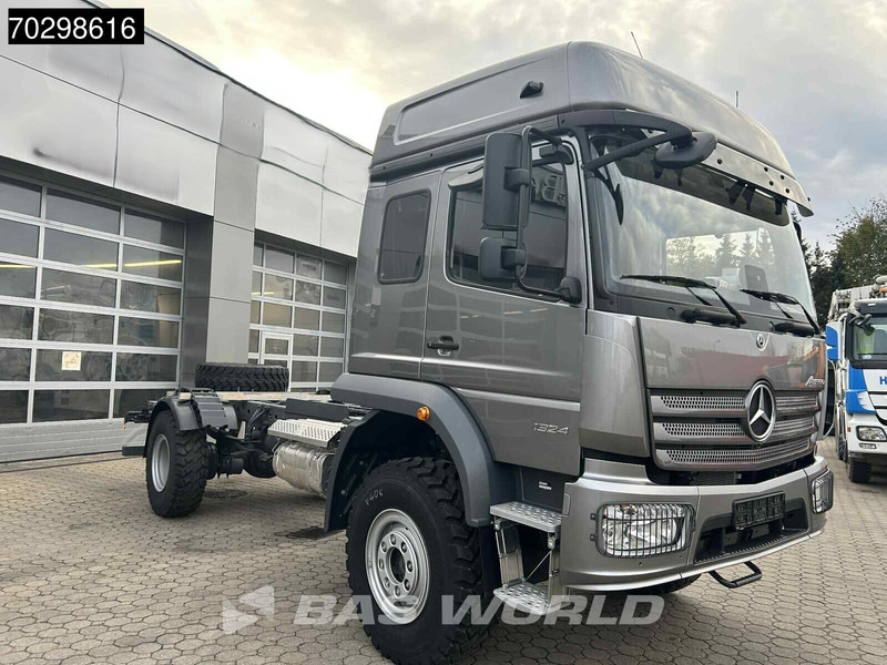 Mercedes-Benz Atego 1324 4X4 NEW 4x4 chassis Automatic Steelsuspension Euro 6 - Camião chassi: foto 3 Mercedes-Benz Atego 1324 4X4 NEW 4x4 chassis Automatic Steelsuspension Euro 6 - Camião chassi: foto 3