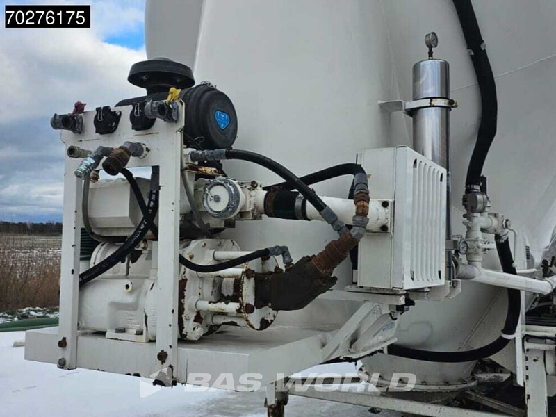 Semirreboque tanque para transporte de alimentos SPITZER SF2755/4P 3 axles 55 m3 Liftachse: foto 9