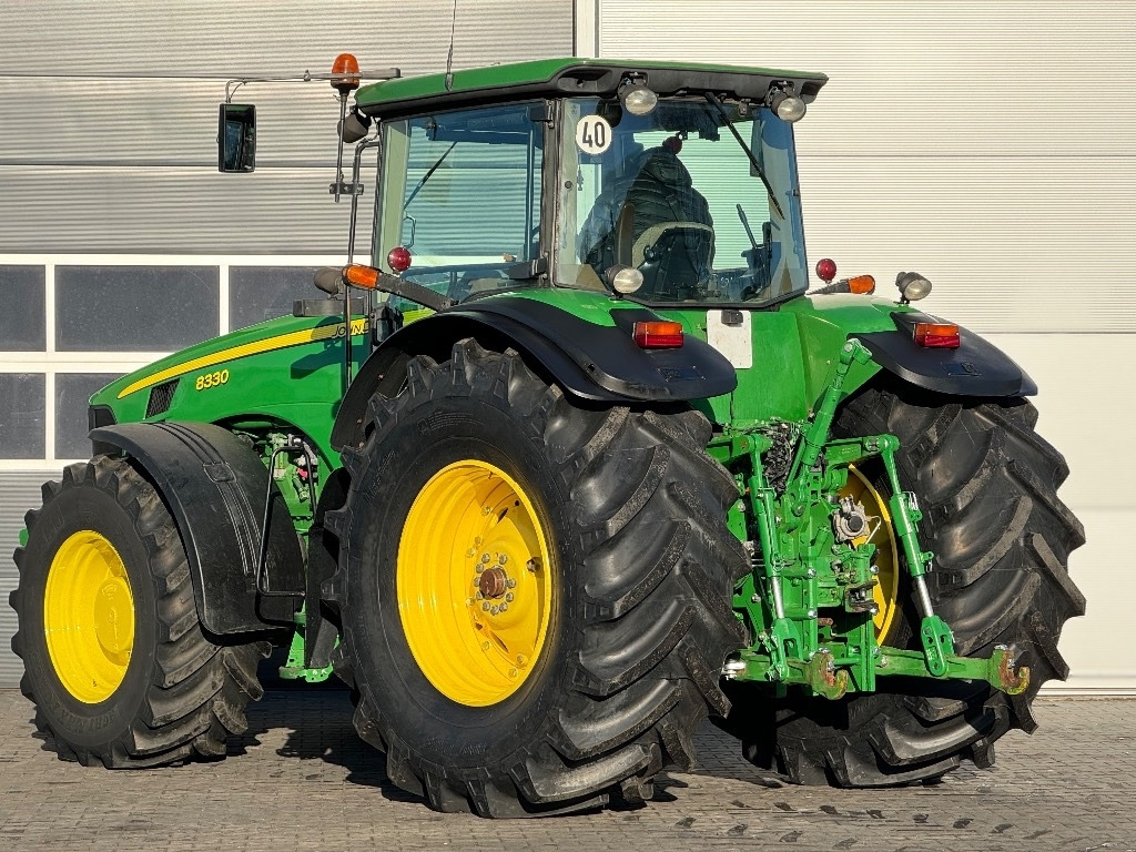 Trator John Deere 8330 AutoPower: foto 6