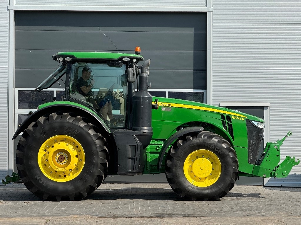 John Deere 8400 R - Trator: foto 3 John Deere 8400 R - Trator: foto 3