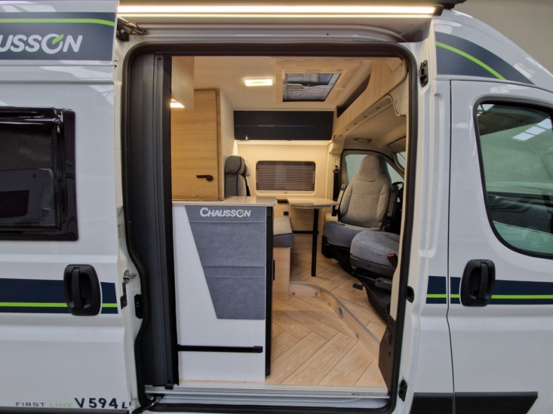 Chausson First Line V594L - Campervan: foto 3 Chausson First Line V594L - Campervan: foto 3
