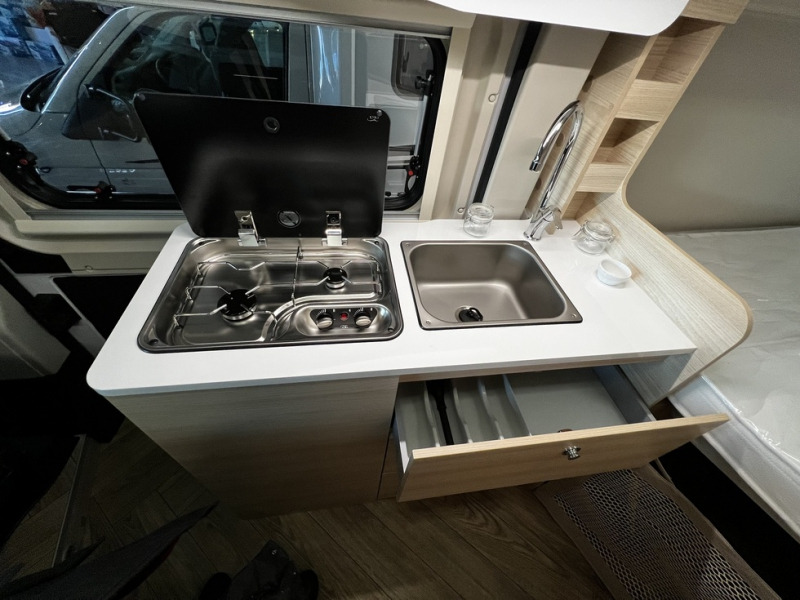 Chausson V594S First Line - Campervan: foto 5 Chausson V594S First Line - Campervan: foto 5