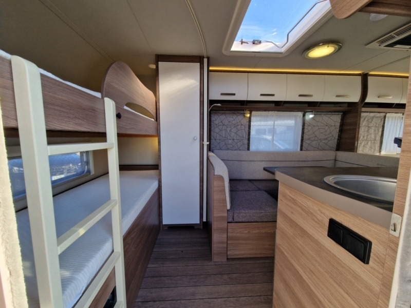 Knaus Sport 550 FSK - Caravana: foto 4 Knaus Sport 550 FSK - Caravana: foto 4