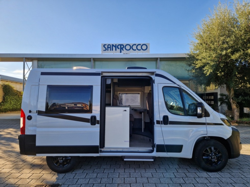 Laika Kosmo 50 Camper Van - Campervan: foto 3 Laika Kosmo 50 Camper Van - Campervan: foto 3