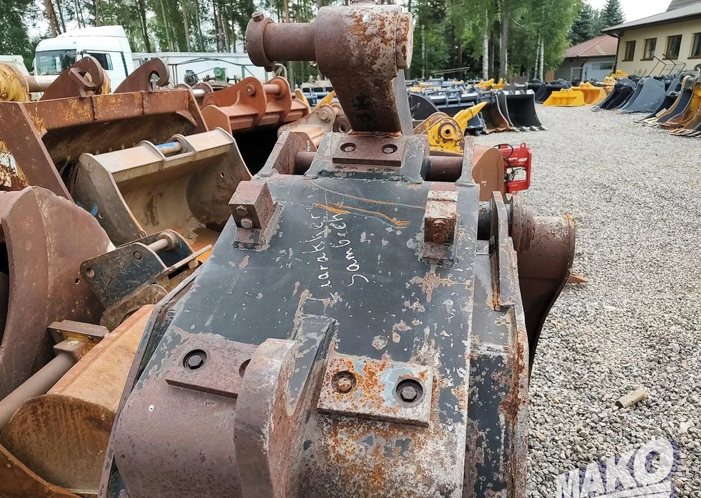 Chwytak kruszer mechaniczny szer. 110cm mocowanie Volvo S1 B20 - Garra: foto 3 Chwytak kruszer mechaniczny szer. 110cm mocowanie Volvo S1 B20 - Garra: foto 3