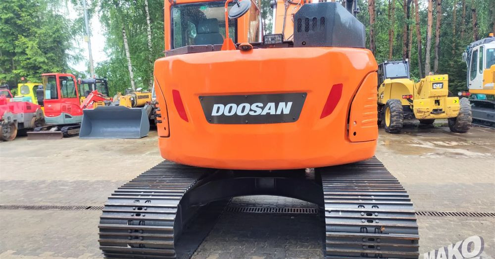 Doosan DX140LCR-5 - Escavadora de rastos: foto 3 Doosan DX140LCR-5 - Escavadora de rastos: foto 3