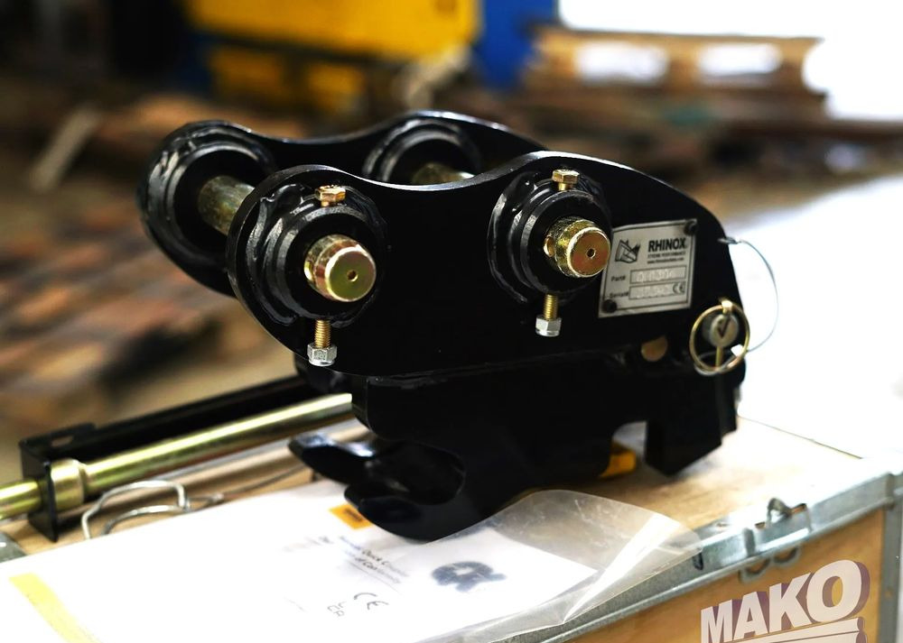 NOWE Szybkozłącze mechaniczne Rhinox fi 30 Takeuchi TB215 Kubota JCB CAT Volvo Yanmar - Equipamento por Máquina de construção: foto 1 NOWE Szybkozłącze mechaniczne Rhinox fi 30 Takeuchi TB215 Kubota JCB CAT Volvo Yanmar - Equipamento por Máquina de construção: foto 1