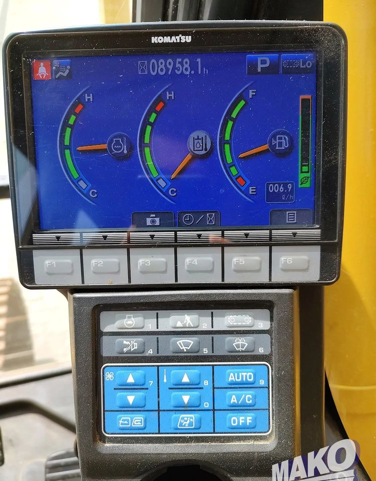 Escavadora de rastos Komatsu PC240LC-10: foto 10