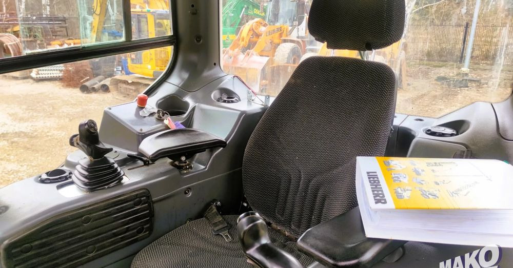 Buldôzer Liebherr PR736LGP: foto 13