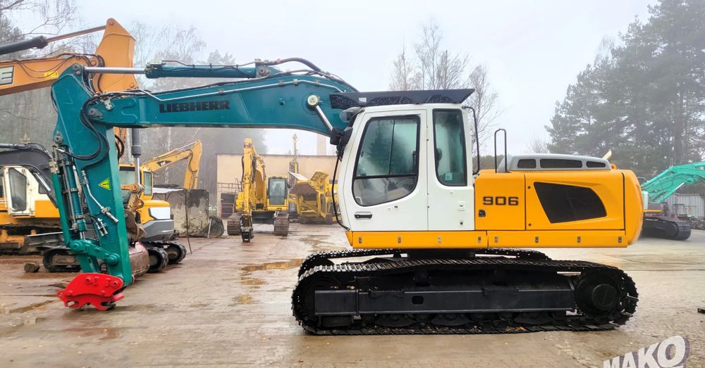 Liebherr R906 LC - Escavadora de rastos: foto 1 Liebherr R906 LC - Escavadora de rastos: foto 1